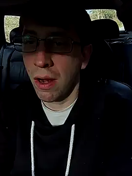 Snapshot of White_rabbit_ chatting on March 2025 04:33:02 PM White rabbit  online show from March 2025 04:33:02 PM