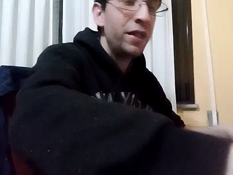 Snapshot of White_rabbit_ chatting on March 2025 09:27:01 PM White rabbit  online show from March 2025 09:27:01 PM