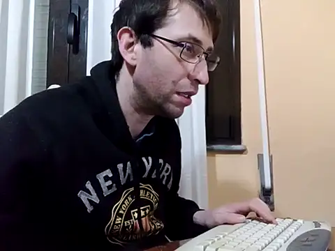 Snapshot of White_rabbit_ chatting on March 2025 09:47:02 PM White rabbit  online show from March 2025 09:47:02 PM