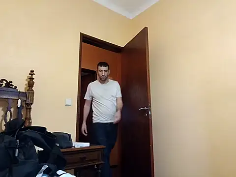 White rabbit  online show from October 2025 03:13:01 PM