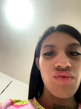 Snapshot of Ortegakim chatting on November 2025 05:18:01 PM Ortegakim online show from November 2025 05:18:01 PM