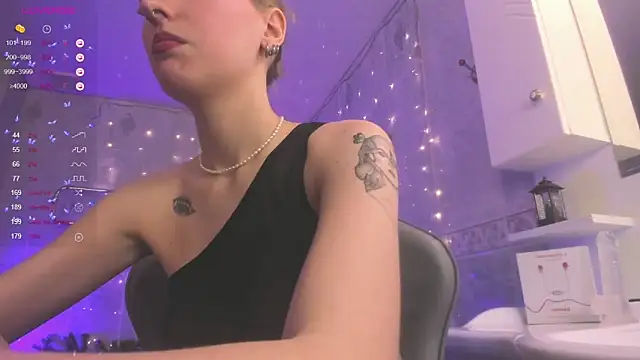 Fire moth online show from February 2025 07:52:01 AM