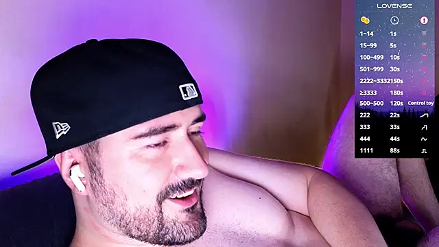 Snapshot of DominantTheo chatting on February 2025 06:17:02 AM DominantTheo online show from February 2025 06:17:02 AM