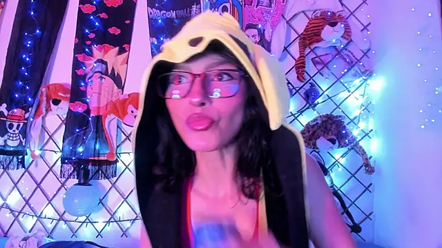 Snapshot of Alice_jacobs1 chatting on January 2025 04:05:01 AM Alice jacobs1 online show from January 2025 04:05:01 AM