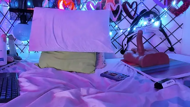 Snapshot of Alice_jacobs1 chatting on March 2025 07:42:02 AM Alice jacobs1 online show from March 2025 07:42:02 AM