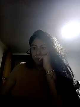 Snapshot of Juanavic chatting on October 2025 12:30:02 AM Juanavic online show from October 2025 12:30:02 AM