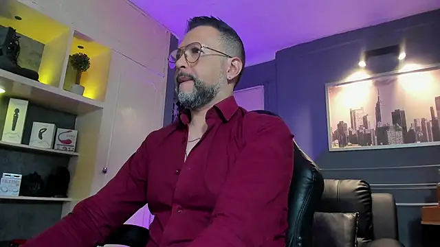 MrFrank tattoo online show from February 2026 11:39:01 AM