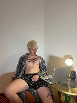 D anielll online show from June 2026 11:44:01 PM