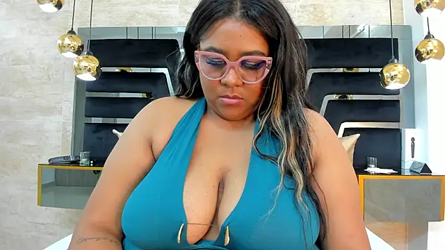 Snapshot of BiancaFollerach chatting on March 2025 05:54:01 PM BiancaFollerach online show from March 2025 05:54:01 PM