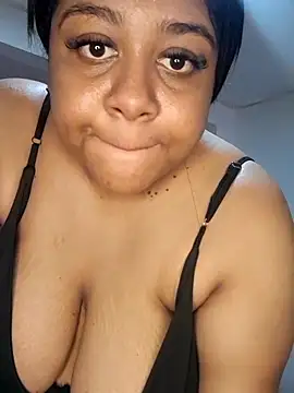 Snapshot of BiancaFollerach chatting on January 2026 06:10:01 PM BiancaFollerach online show from January 2026 06:10:01 PM