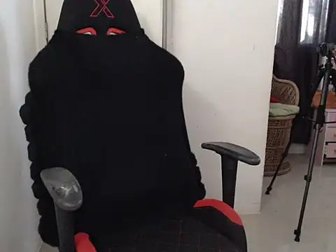 Snapshot of SweetAsian_Jojo69 chatting on October 2025 10:20:02 PM SweetAsian Jojo69 online show from October 2025 10:20:02 PM