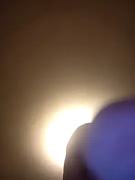 Snapshot of BBWQUEENBEEE chatting on November 2025 10:48:01 PM BBWQUEENBEEE online show from November 2025 10:48:01 PM