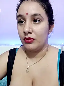 Snapshot of Deina_bunny chatting on December 2024 04:07:02 AM Deina bunny online show from December 2024 04:07:02 AM