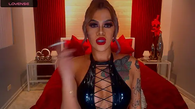 StellaStrong30 online show from December 2025 10:30:02 PM