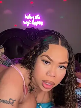 ThickAssRena online show from July 2026 10:39:01 AM