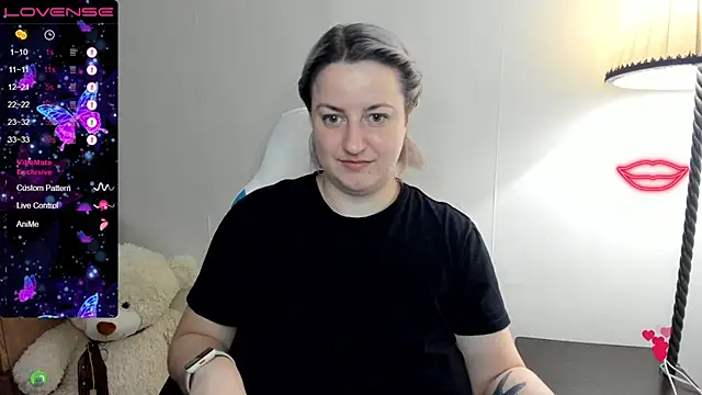 Snapshot of Christen_John_lover chatting on February 2025 08:27:02 PM Christen John lover online show from February 2025 08:27:02 PM