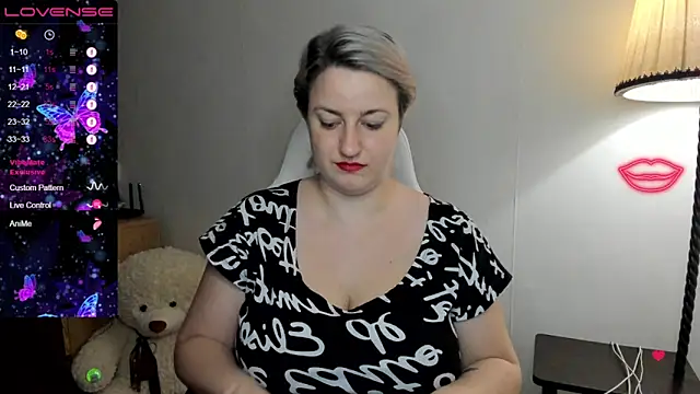 Snapshot of Christen_John_lover chatting on March 2025 08:43:02 PM Christen John lover online show from March 2025 08:43:02 PM