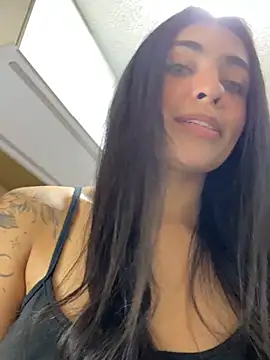 DaphneUwu online show from March 2026 03:00:02 AM