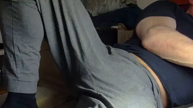 mike30nbg online show from April 2026 08:09:02 PM