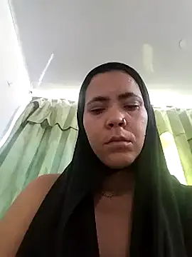 Snapshot of Dounia_nagi chatting on March 2025 06:39:02 PM Dounia nagi online show from March 2025 06:39:02 PM