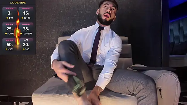 Snapshot of MarkWalker__ chatting on October 2025 10:12:01 AM MarkWalker online show from October 2025 10:12:01 AM