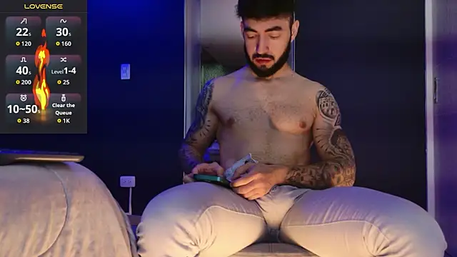 Snapshot of MarkWalker__ chatting on November 2025 10:15:02 AM MarkWalker online show from November 2025 10:15:02 AM