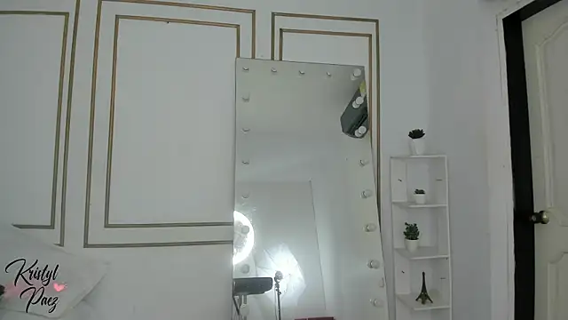 Snapshot of kristyl_paez chatting on December 2025 07:41:01 PM kristyl paez online show from December 2025 07:41:01 PM