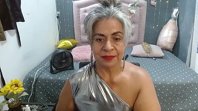 lalisha 96 online show from April 2026 12:23:01 AM