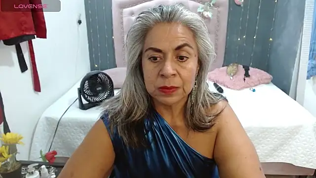 Snapshot of lalisha_96 chatting on June 2026 11:07:01 PM lalisha 96 online show from June 2026 11:07:01 PM