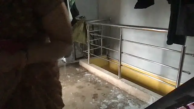 Snapshot of Riyasingh9 chatting on September 2025 04:06:01 AM Riyasingh9 online show from September 2025 04:06:01 AM