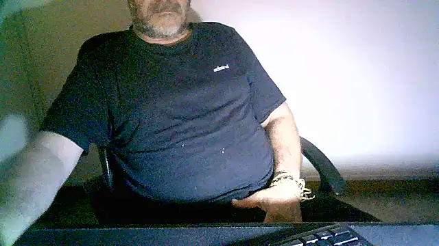 Snapshot of Greek_Passion chatting on May 2026 01:21:02 PM Greek Passion online show from May 2026 01:21:02 PM