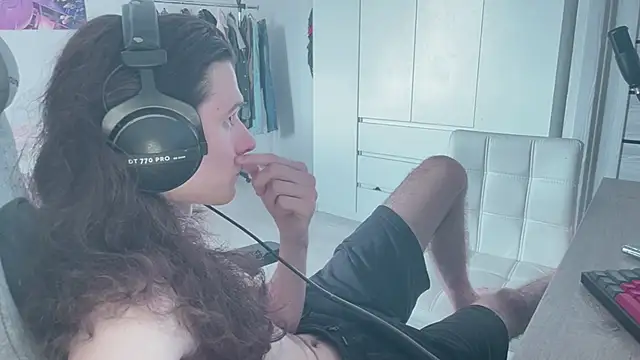 CandyChell online show from June 2026 10:29:02 AM