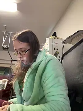 Dakota 02 online show from February 2025 02:12:01 PM