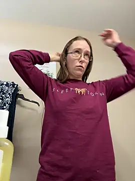 Dakota 02 online show from February 2026 03:41:02 PM