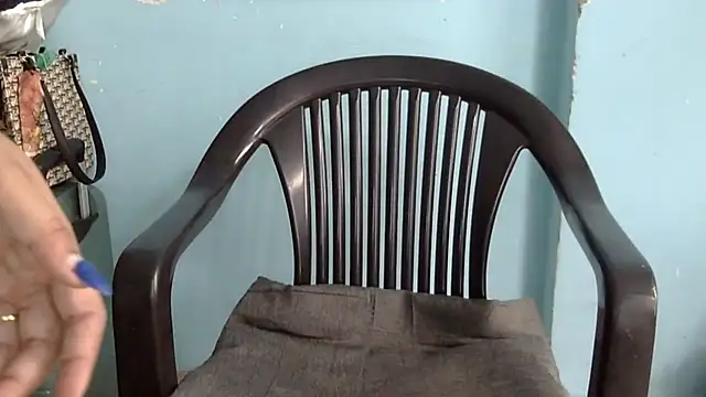 Snapshot of lovelydesi21 chatting on September 2025 09:20:01 AM lovelydesi21 online show from September 2025 09:20:01 AM