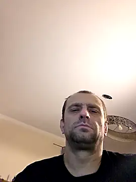 Roman0798 online show from November 2025 05:28:02 AM