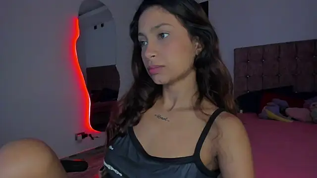 cora 22 online show from April 2026 12:39:01 PM