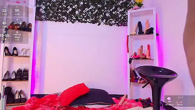 louise nails online show from March 2026 03:49:02 PM