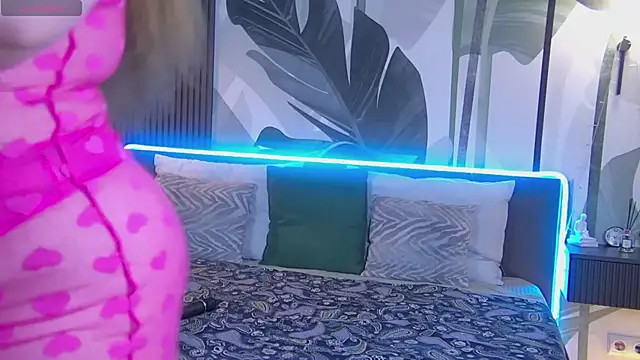 RubyValen online show from February 2025 01:04:02 AM