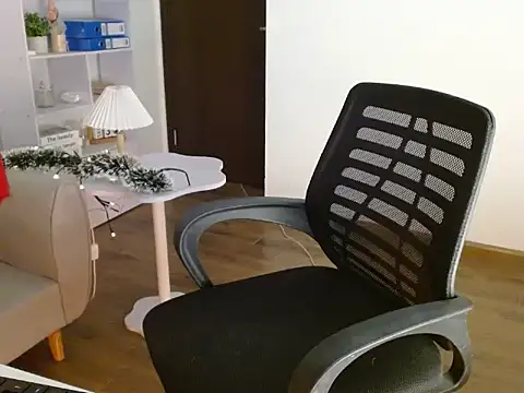 Snapshot of _eochanghy_ chatting on December 2024 04:50:01 PM eochanghy online show from December 2024 04:50:01 PM