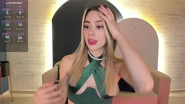 JuanitaClay online show from March 2025 08:48:02 PM