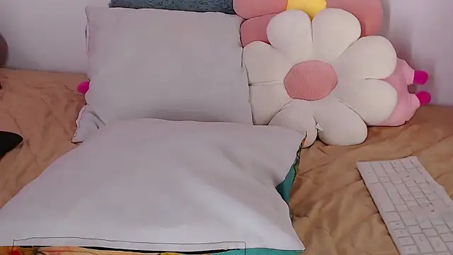 Coffee Dreams online show from February 2025 08:47:01 PM