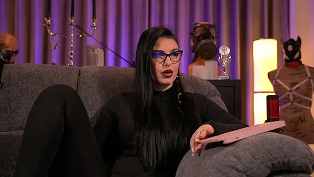 kelly kent online show from December 2024 10:55:02 PM