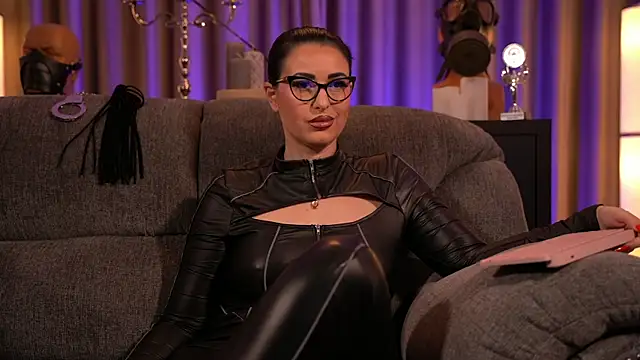 kelly kent online show from March 2025 03:56:01 AM