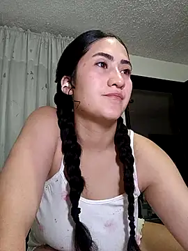 Snapshot of francesca_baker1007 chatting on November 2025 09:20:02 PM francesca baker1007 online show from November 2025 09:20:02 PM