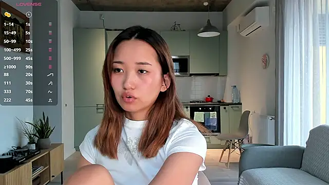 julias tapes online show from December 2024 10:16:02 AM