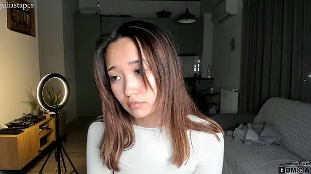 julias tapes online show from January 2025 04:50:02 PM