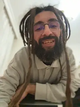 Addicted Avocado online show from December 2025 02:51:02 AM