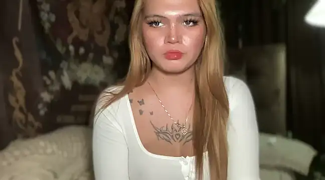 Snapshot of Claire_Brooke chatting on February 2025 07:31:02 PM Claire Brooke online show from February 2025 07:31:02 PM