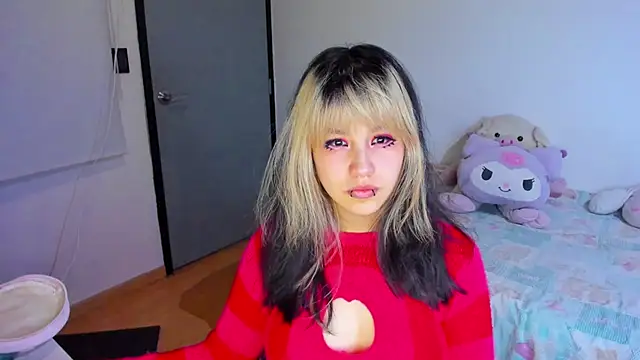 Snapshot of Akane-Mou chatting on December 2024 11:02:02 PM Akane-Mou online show from December 2024 11:02:02 PM